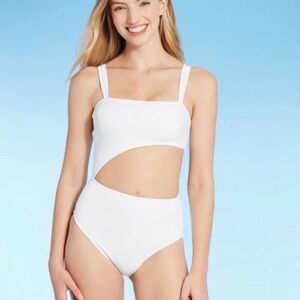 SHADE & SHORE White Cut-Out One Piece Swimsuit